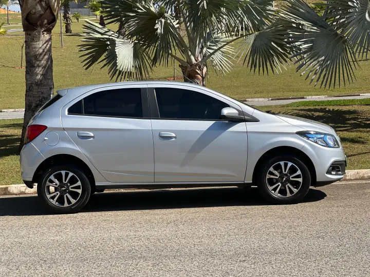 ONIX 1.4 MPFI LTZ 8V