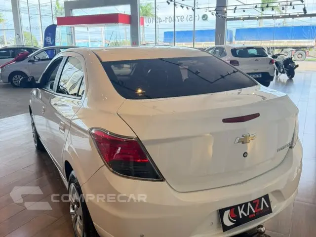 PRISMA - 1.4 MPFI LT 8V 4P MANUAL