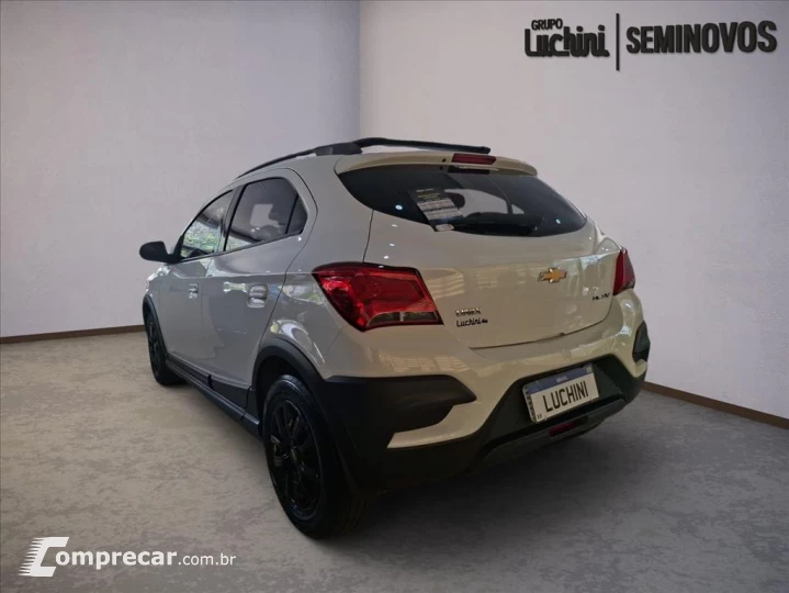 ONIX 1.4 MPFI ACTIV 8V FLEX 4P AUTOMÁTICO