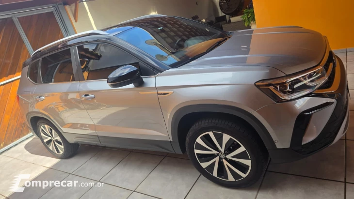 TAOS 1.4 250 TSI Highline