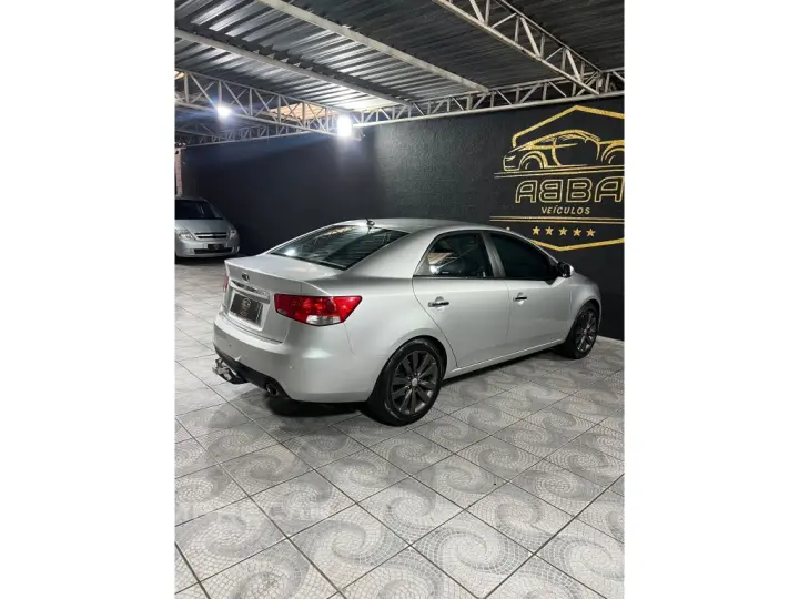CERATO 1.6 SX2 16V GASOLINA 4P AUTOMÁTICO