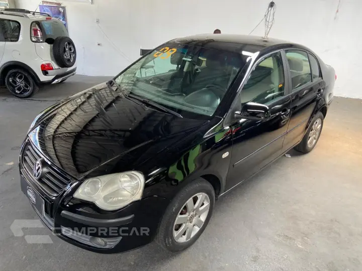 POLO SEDAN 1.6 MI 8V