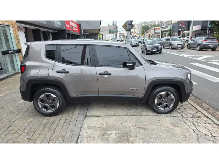 RENEGADE 1.8 16V FLEX 4P AUTOMÁTICO
