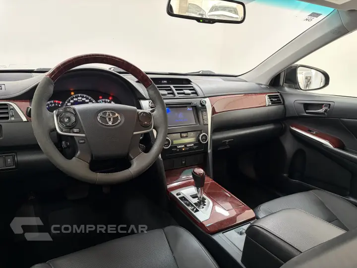 CAMRY 3.0 Wagon XLE V6 24V
