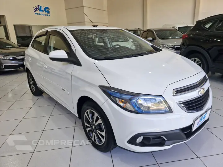 Onix Hatch 1.4 4P FLEX LTZ