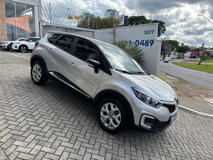 CAPTUR Life 1.6 16V Flex 5p Aut.