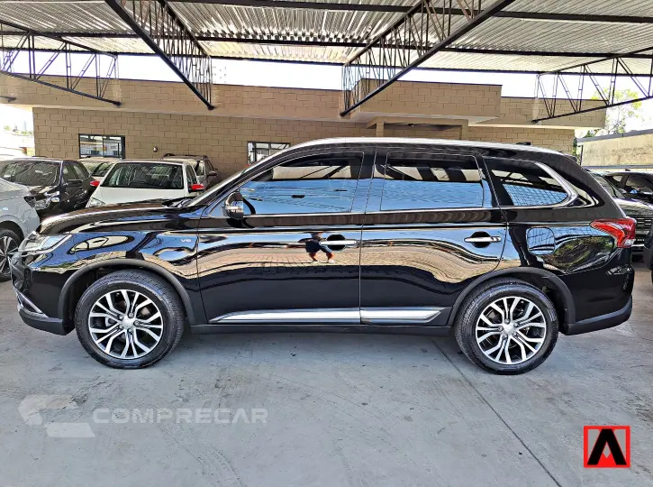 OUTLANDER 3.0 GT 4X4 V6 24V