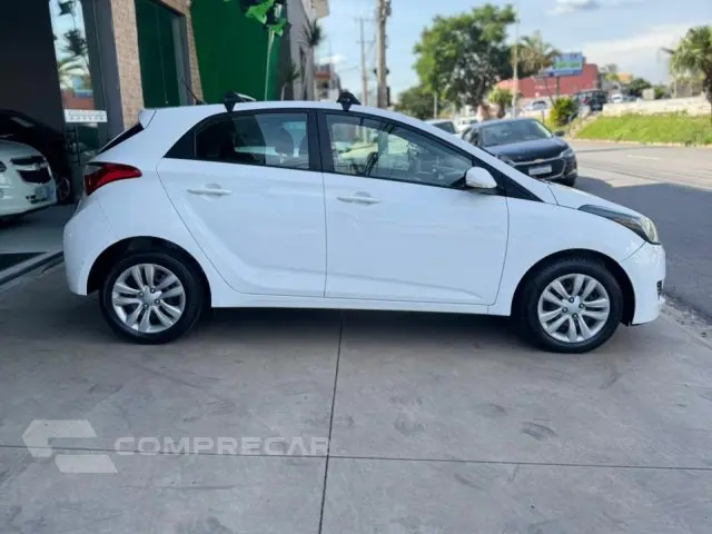 HB20 - 1.6 COMFORT PLUS 16V 4P AUTOMÁTICO