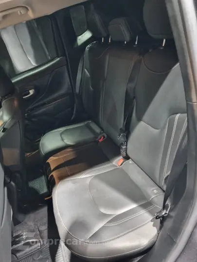 RENEGADE 1.3 T270 Turbo Longitude