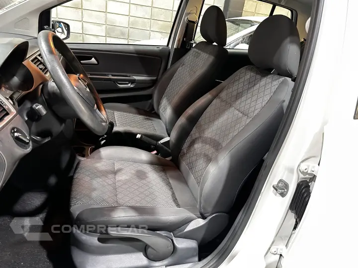 FOX 1.0 MPI TRENDLINE 12V FLEX 4P MANUAL