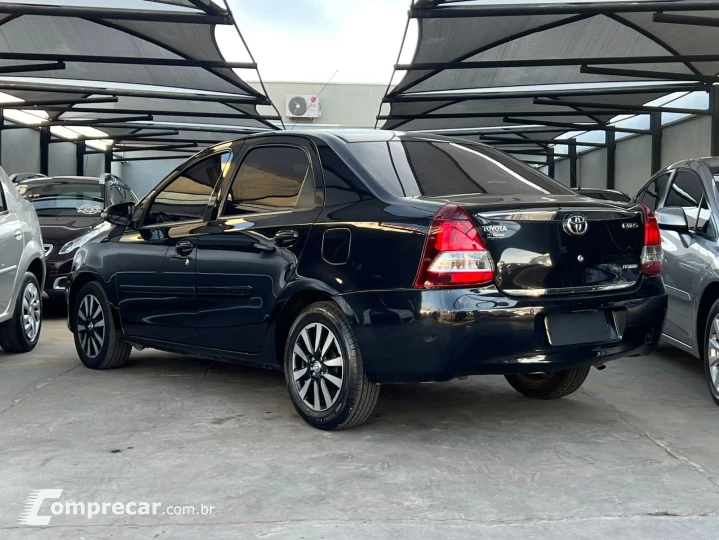 ETIOS 1.5 Platinum Sedan 16V