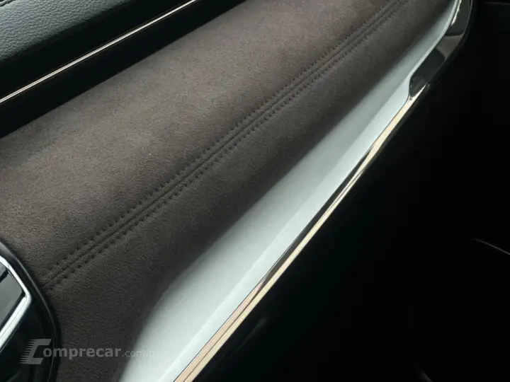 COMMANDER 2.0 HURRICANE 4 TURBO GASOLINA OVERLAND AT9