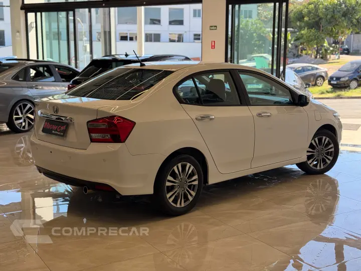 CITY 1.5 EX Sedan 16V