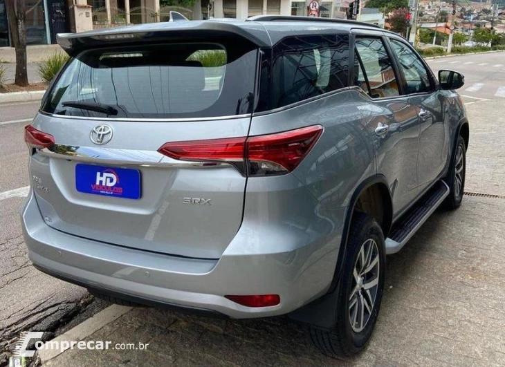 HILUX SWSRXA4FD