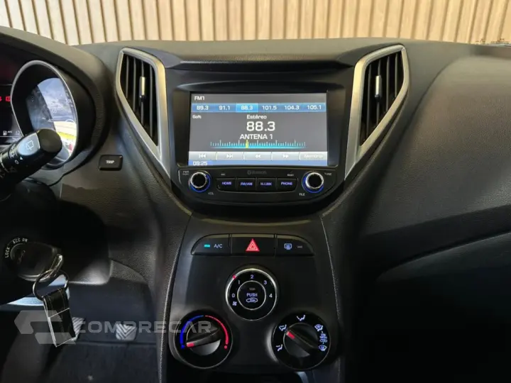 HB20 1.0 COMFORT PLUS 12V TURBO FLEX 4P MANUAL