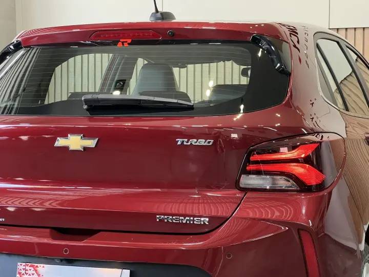 ONIX 1.0 TURBO FLEX PREMIER AUTOMÁTICO