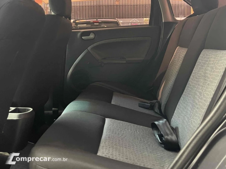 FIESTA 1.6 SE SEDAN 16V FLEX 4P MANUAL