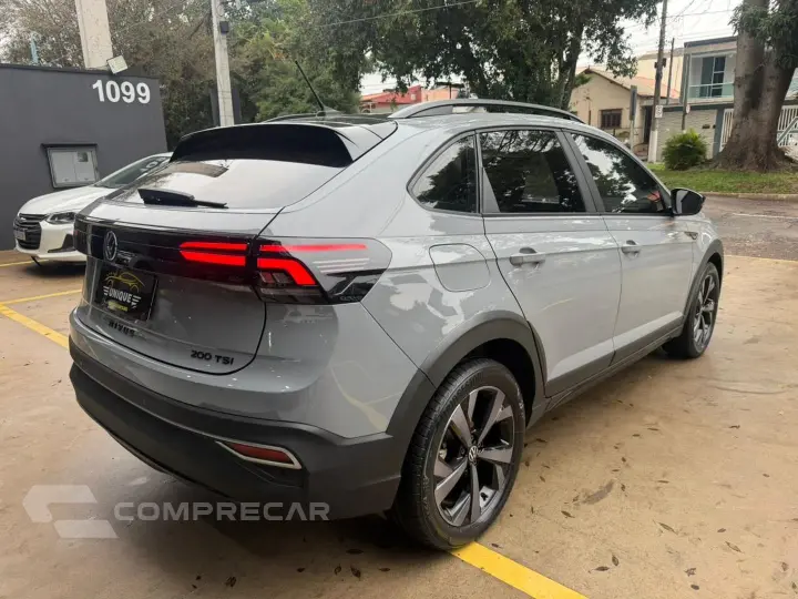 Nivus 1.0 200 Tsi Total Flex Highline Automático