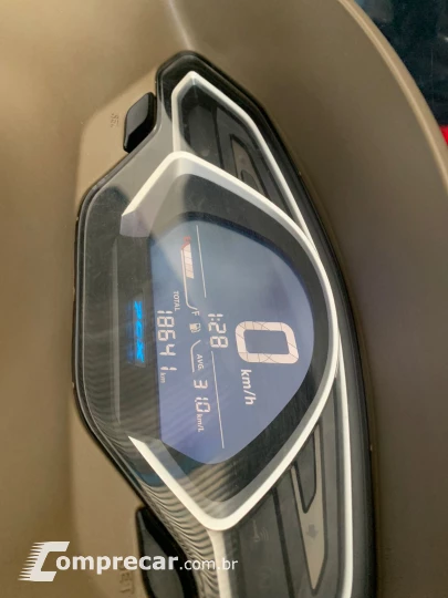 PCX DLX 150