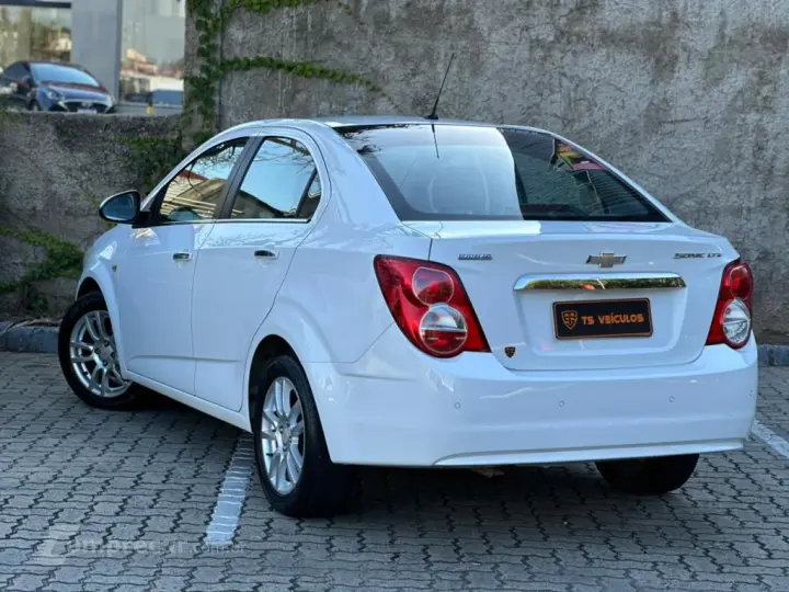 SONIC 1.6 LTZ SEDAN 16V FLEX 4P AUTOMÁTICO