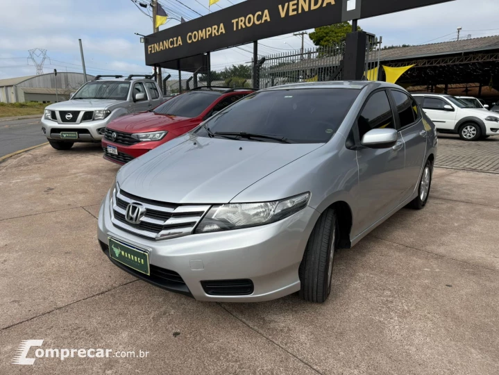 CITY 1.5 LX Sedan 16V