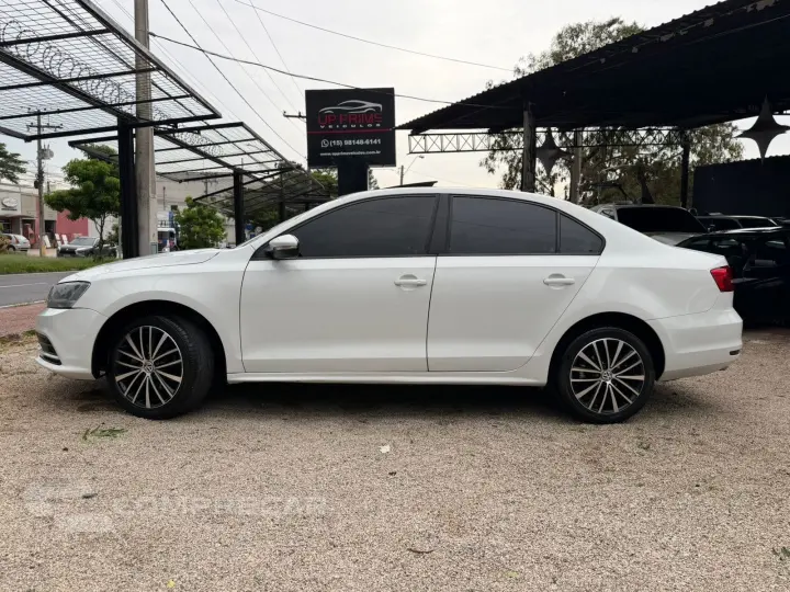 JETTA 2.0 COMFORTLINE FLEX 4P TIPTRONIC
