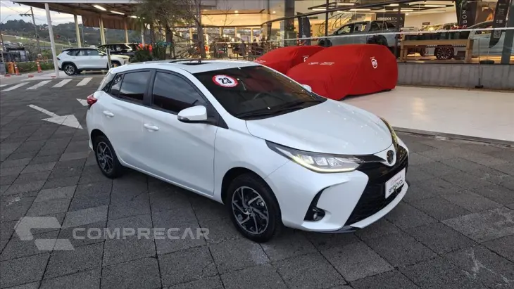YARIS 1.5 16V FLEX XLS CONNECT MULTIDRIVE