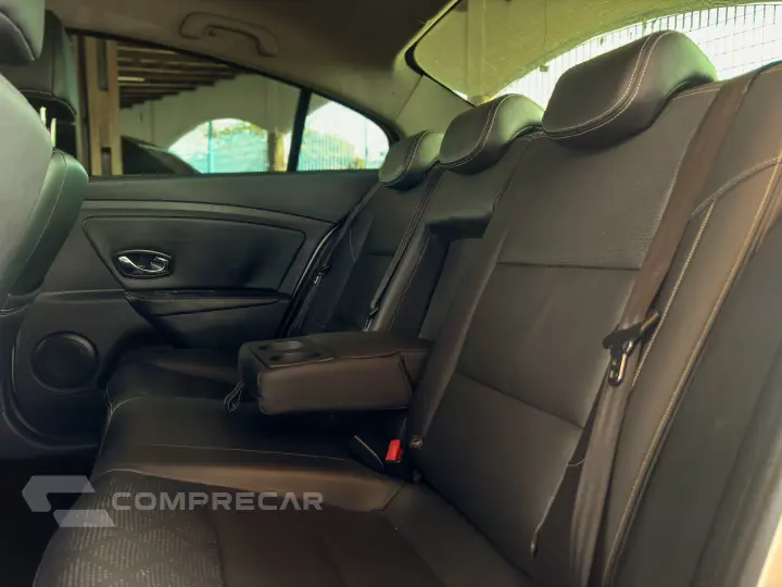 FLUENCE 2.0 Dynamique 16V