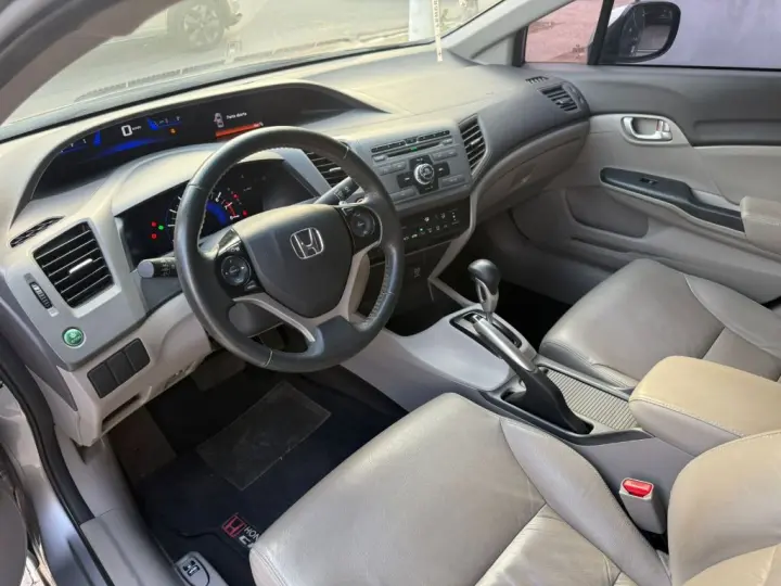 Civic Sed. LXL/ LXL SE 1.8 Flex 16V Aut.