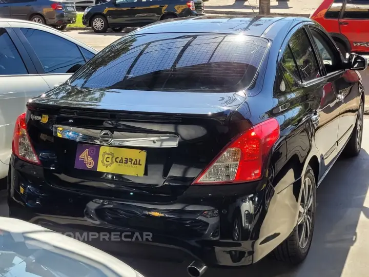 VERSA UNIQUE 1.6 16V FlexStart 4p Aut.