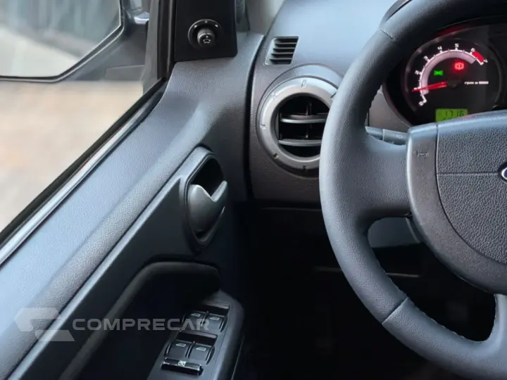 ECOSPORT 1.6 FREESTYLE 8V FLEX 4P MANUAL