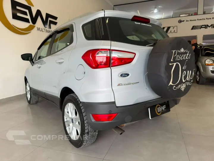 EcoSport TITANIUM 2.0 16V Flex 5p Aut.