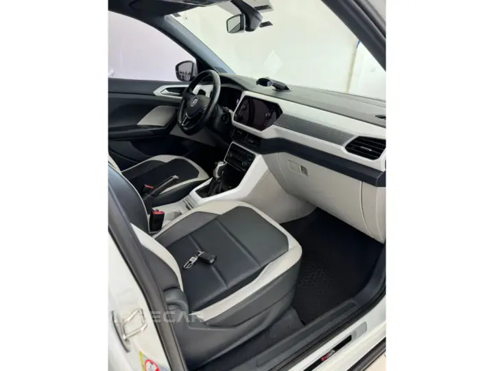 T-CROSS 1.4 250 TSI TOTAL FLEX HIGHLINE AUTOMÁTICO