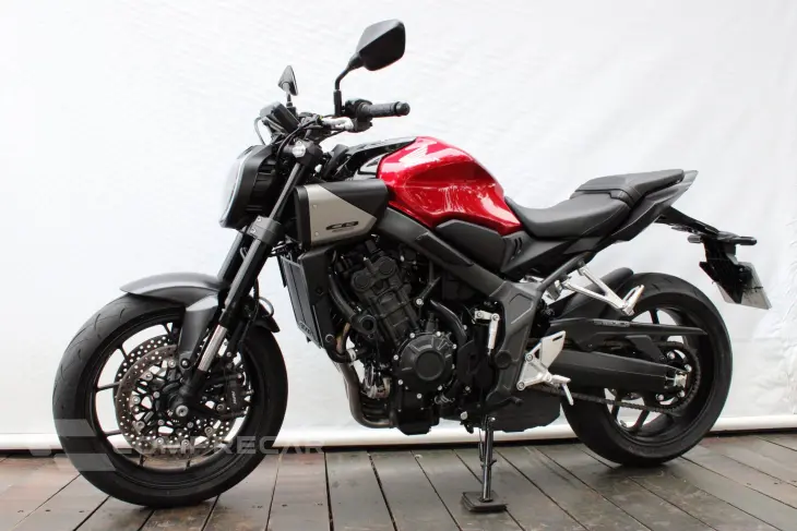 HONDA CB 650R E-CLUTCH