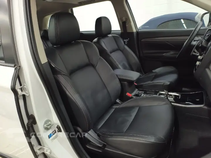 OUTLANDER 2.0 HPE AUTOMÁTICO