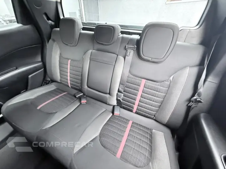 TORO 2.4 16V Multiair Freedom