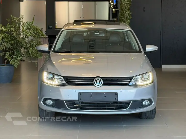 JETTA 2.0 TSI Highline 211cv