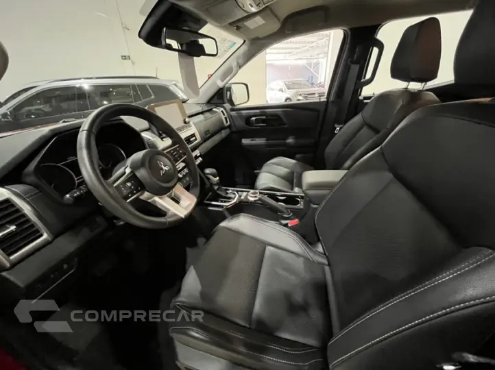 TRITON 2.4 Biturbo CD Hpe-s 4X4