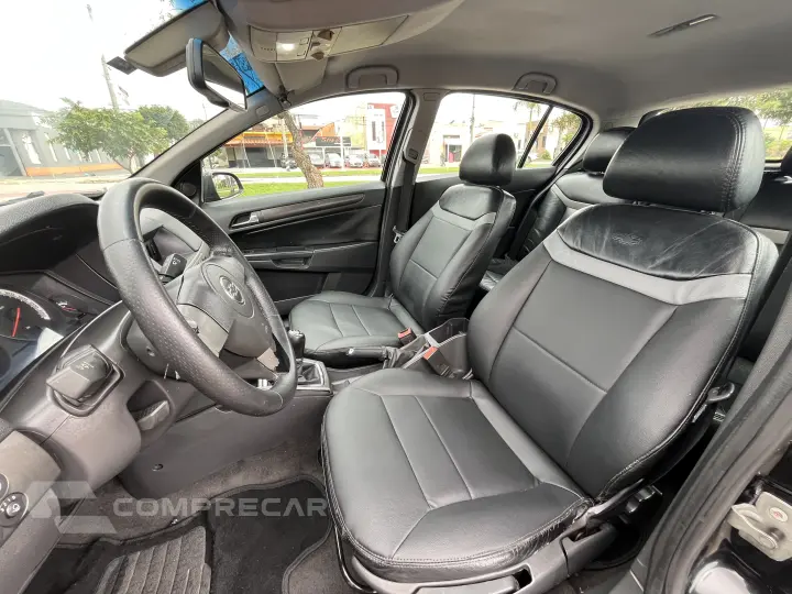 VECTRA 2.0 MPFI GT Hatch 8V