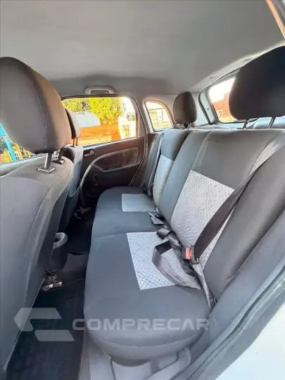 FIESTA 1.6 MPI Hatch 8V