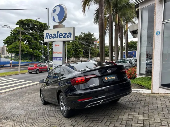 JETTA R-Line 250 TSI 1.4 Flex 16V Aut.