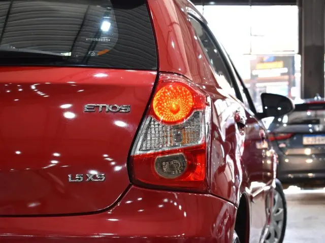 ETIOS HATCH - 1.5 XS 16V 4P MANUAL