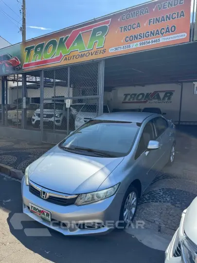 Civic Sedan LXS 1.8/1.8 Flex 16V Aut. 4p