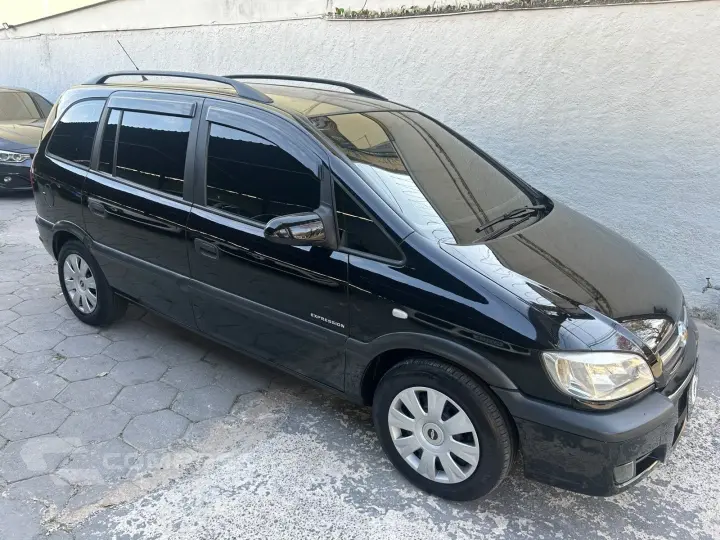 ZAFIRA 2.0 MPFI EXPRESSION 8V FLEX 4P AUTOMÁTICO
