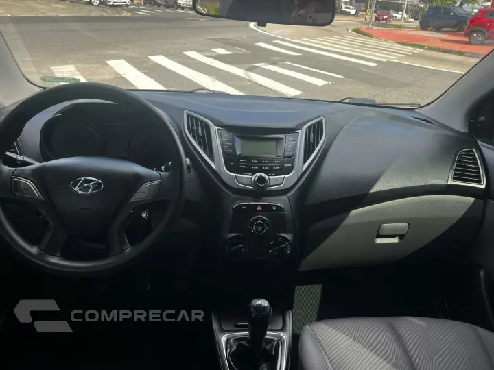 HB20S 1.6 COMFORT PLUS 16V FLEX 4P MANUAL