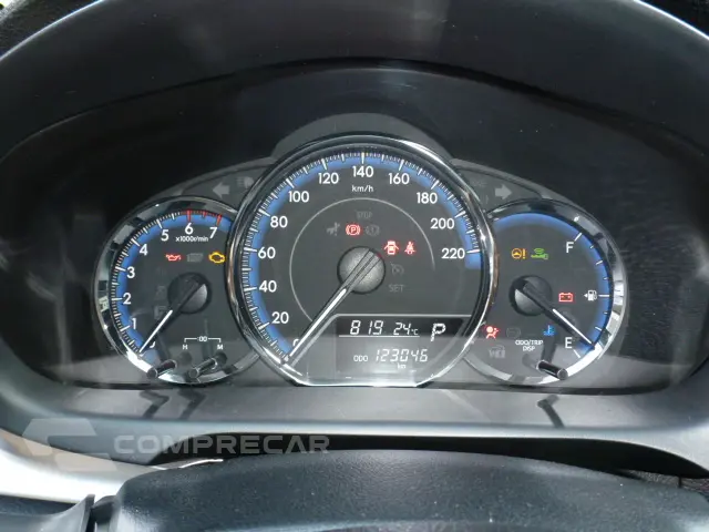 YARIS 1.3 16V XL Plus Tech