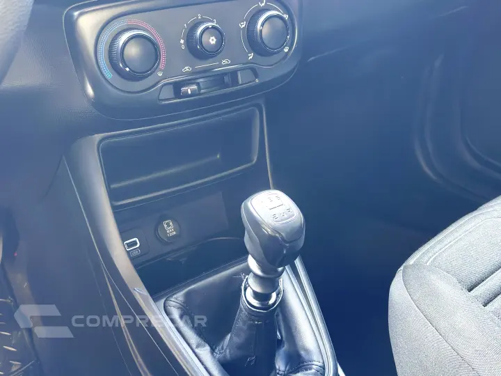 STRADA 1.3 FIREFLY FLEX FREEDOM CS MANUAL