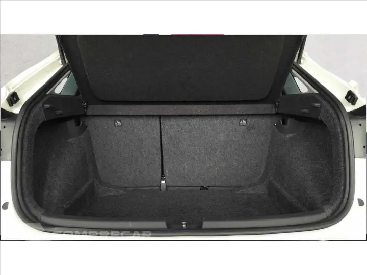 NIVUS 1.0 200 TSI TOTAL FLEX COMFORTLINE AUTOMÁTI
