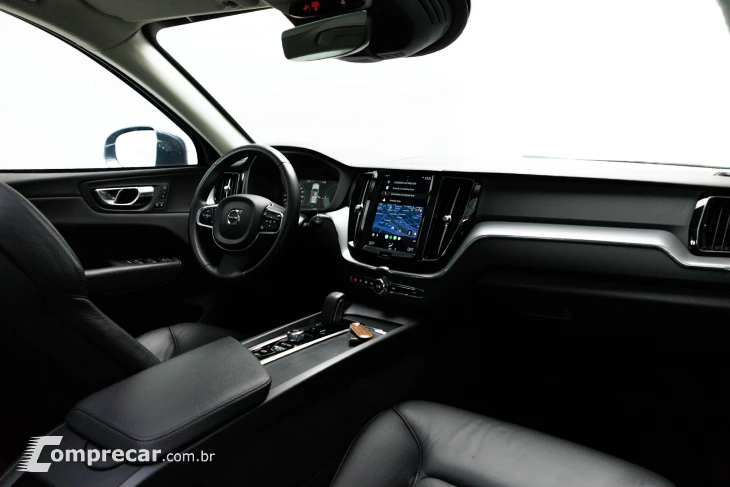 XC60 2.0 T8 HYBRID MOMENTUM AWD GEARTRONIC