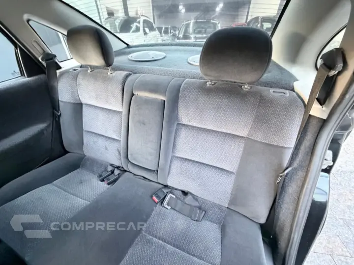 VECTRA 2.0 MPFI GLS 8V GASOLINA 4P MANUAL